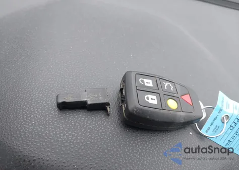 2006 Volvo V50 2.4I z USA, uszkodzony, nr VIN YV1MW382462201365